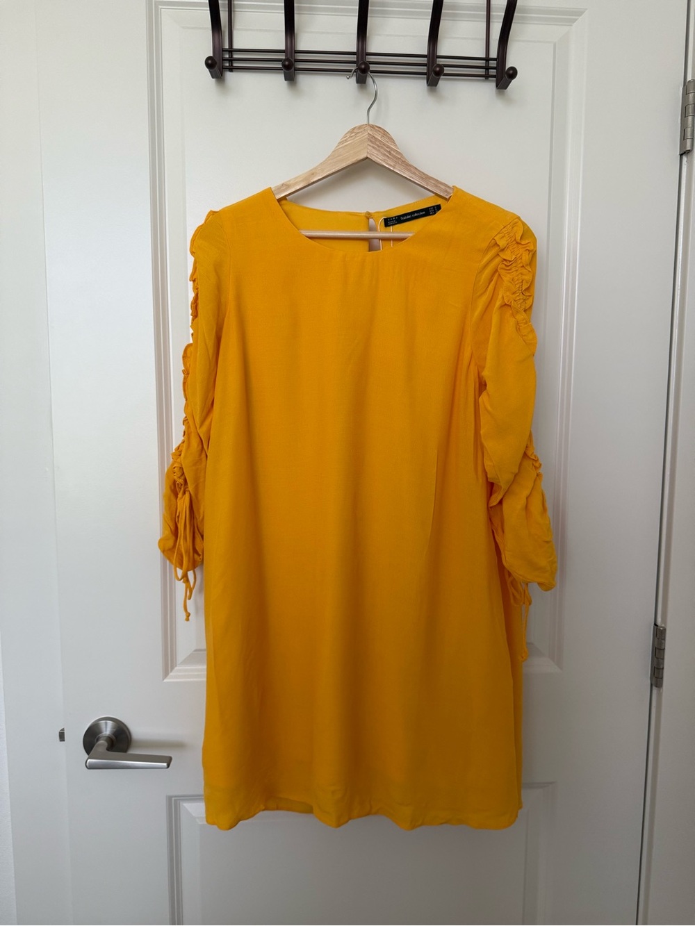 NWT ZARA Women's Yellow Shift Dress with Ruched Sleeves